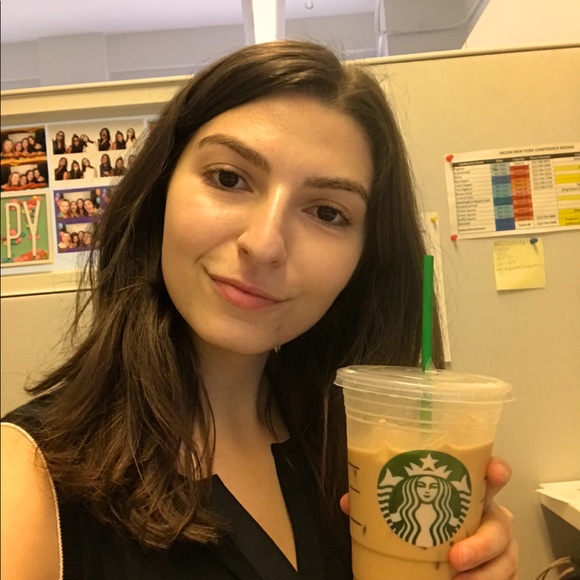 Meet your Posher, Allyson - Picture 1 of 1